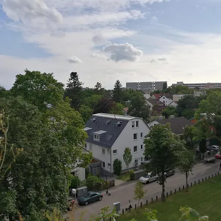 1-zi Naehe U-bahn U-3, Balkon, Garage *